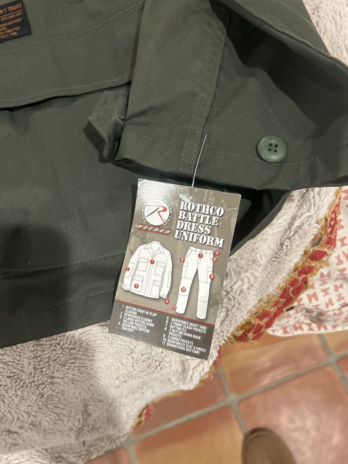 Other America is fuct Size M / US 6-8 / IT 42-44 - 2 Thumbnail