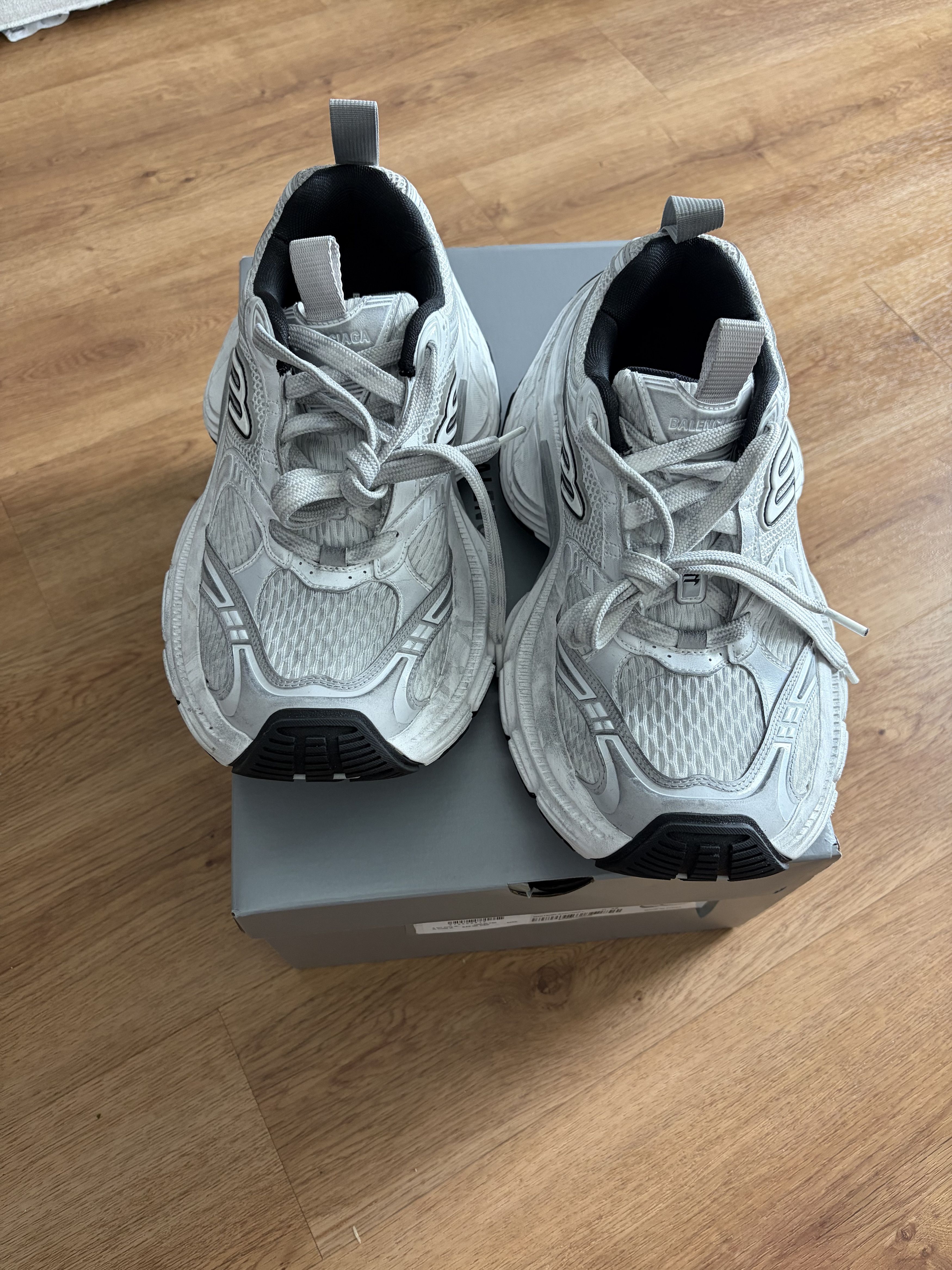 Balenciaga BALENCIAGA MEN'S 10XL SNEAKER Size US 6.5 / EU 39-40 - 1 Thumbnail