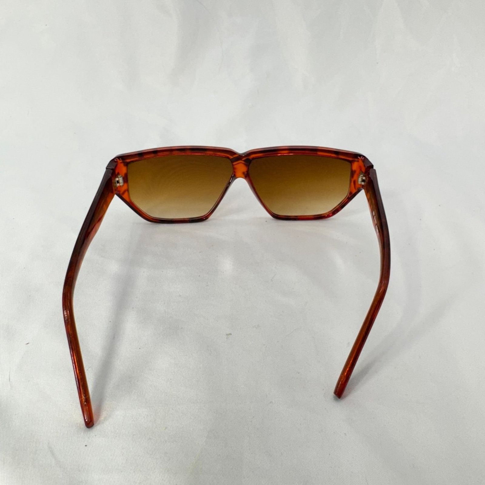 NBDN Nobrandedon VTG woman’s sunglasses Size ONE SIZE - 3 Thumbnail
