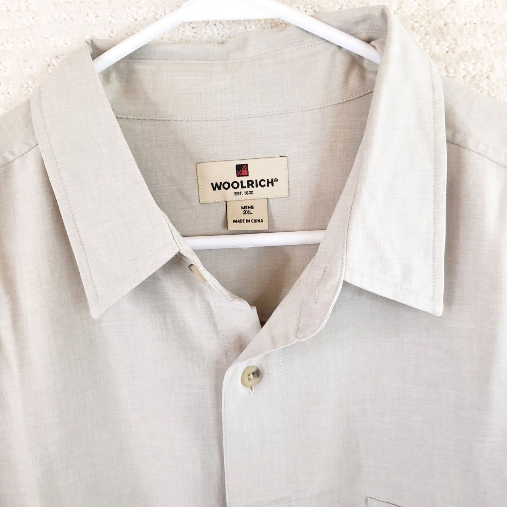 Vintage Woolrich Button-Up Shirt Men’s Long Sleeve Casual Regular XXL British Tan Beige Polyester Solid Button-Up Shirt Mens XLT Size US XXL / EU 58 / 5 - 4 Thumbnail