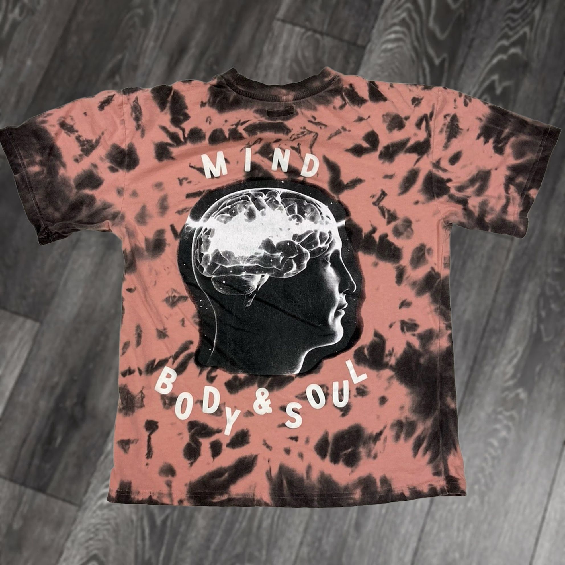 Vintage Chinatown Market Mind Body & Soul Graphic T-shirt Men Medium Pink Tie Dye Shirt Crew Neck Short Sleeve Graphic Print All Seasons Logo Regular Size US M / EU 48-50 / 2 - 1 Thumbnail