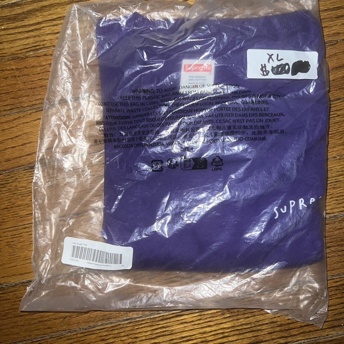 Supreme Supreme Yin Yang Tee Purple Size: XL Size US XL / EU 56 / 4 - 3 Thumbnail