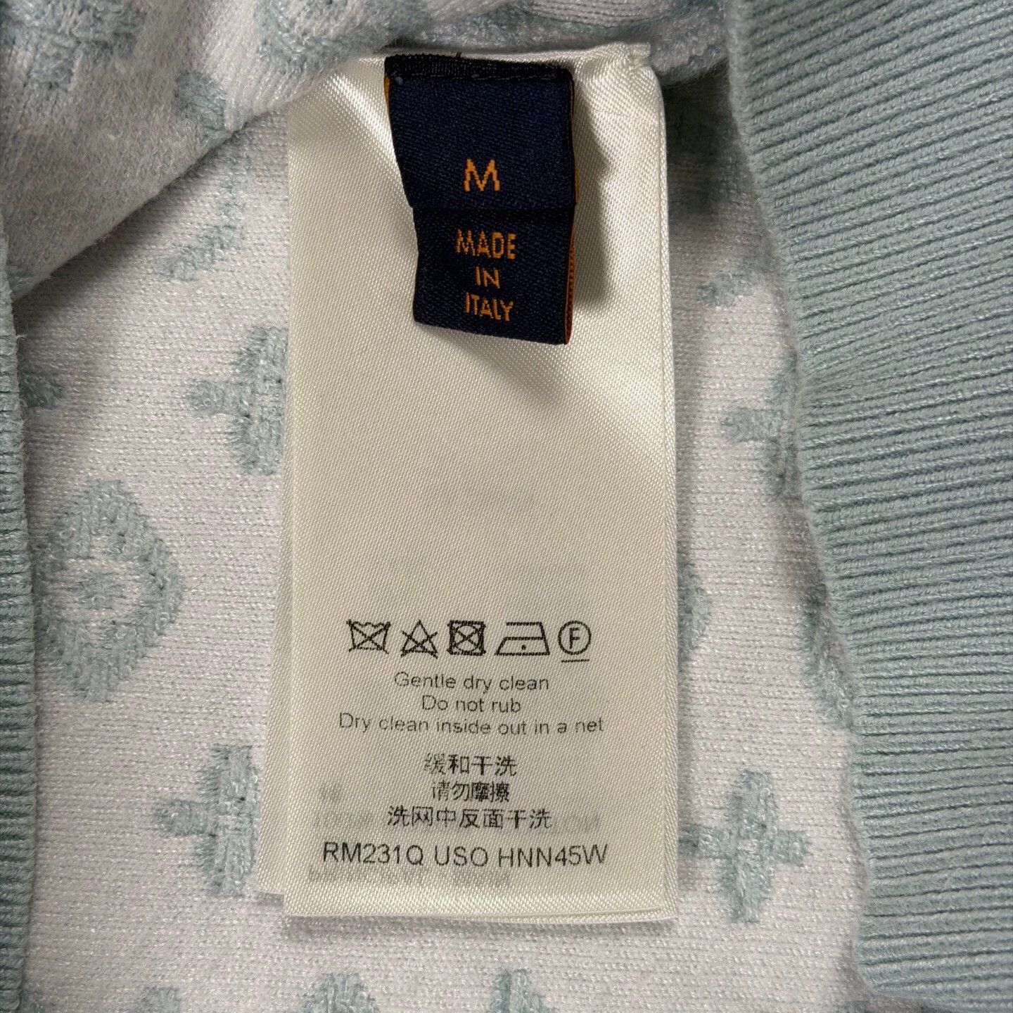 Louis Vuitton LV Fall blue gradient allover print hoodie M 99NWT Size US M / EU 48-50 / 2 - 4 Thumbnail