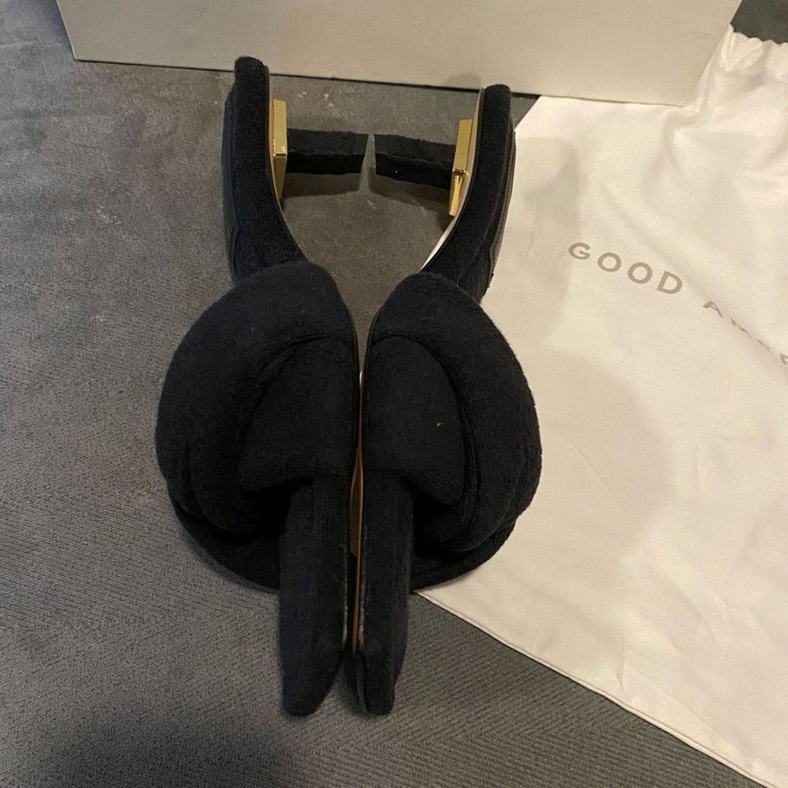 Good American Good American NIB Terry Kickstand Heel Black, Sz 9, $185 Size US 9 / IT 39 - 7 Thumbnail