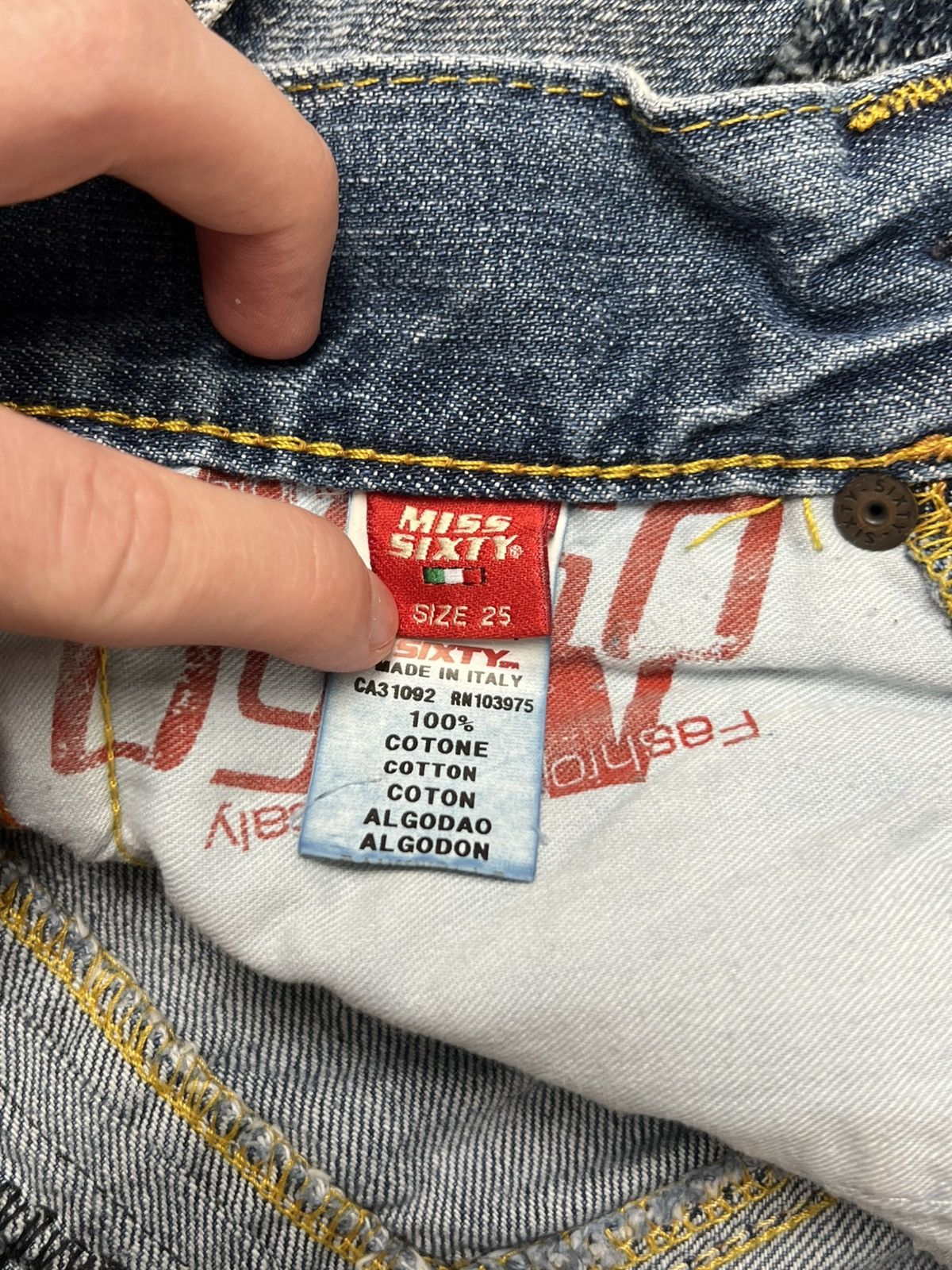 Miss Sixty Miss Sixty Denim Shorts Size 25" / US 0 / IT 36 - 10 Thumbnail