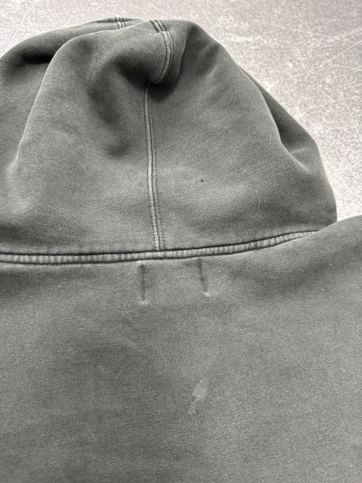 Shorty's Skateboards Shorty’s Skateboard Thrashed Faded Black Logo Hoodie Vintage Size US XL / EU 56 / 4 - 17 Thumbnail