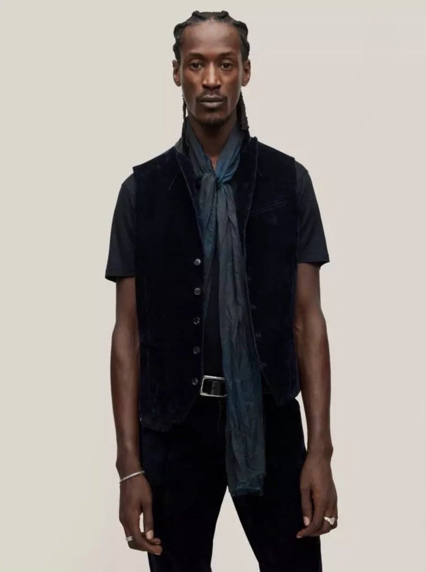 John Varvatos Woodward crushed velvet Vest EU 52 USA 42 Size US L / EU 52-54 / 3 - 1 Thumbnail