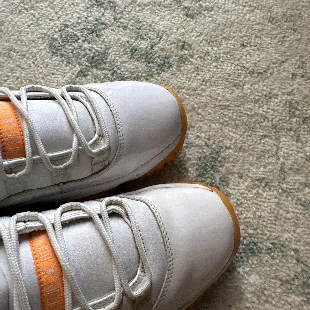 Air Jordan 11 Retro Low Bright Citrus W