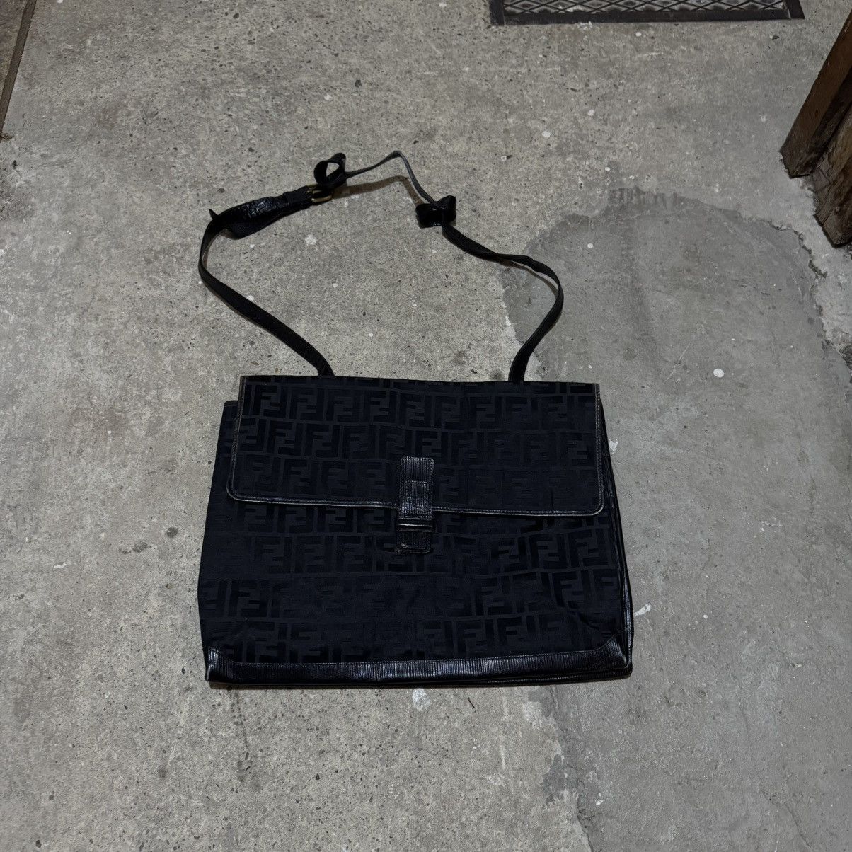 Fendi × Vintage Vintage Fendi monogram bag Size ONE SIZE - 1 Thumbnail