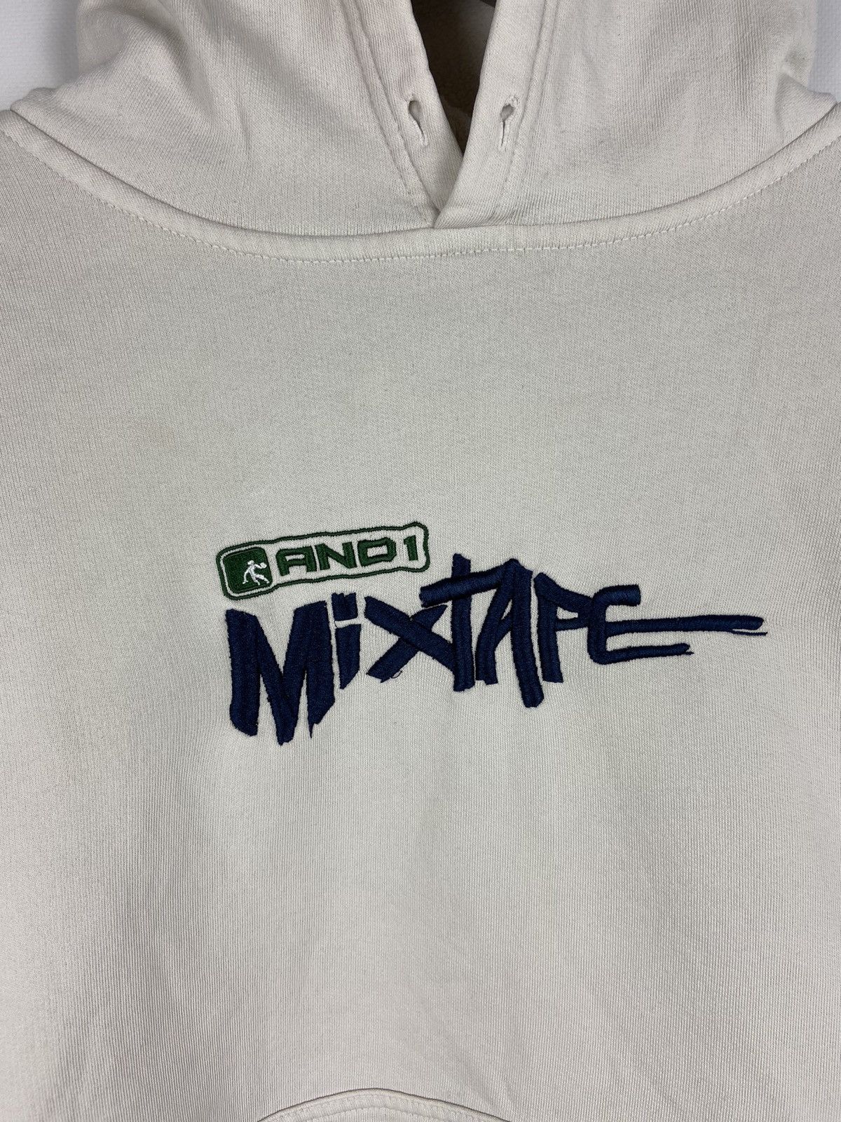 Vintage Vintage And1 MIXTAPE Hooded Hoodie Embroidered 90s Y2k Size US L / EU 52-54 / 3 - 3 Thumbnail