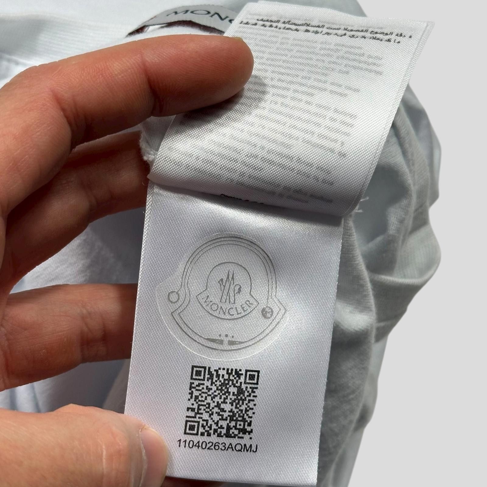 Moncler Moncler Nylon Pocket Logo T-shirt - L (M) Size US M / EU 48-50 / 2 - 5 Thumbnail