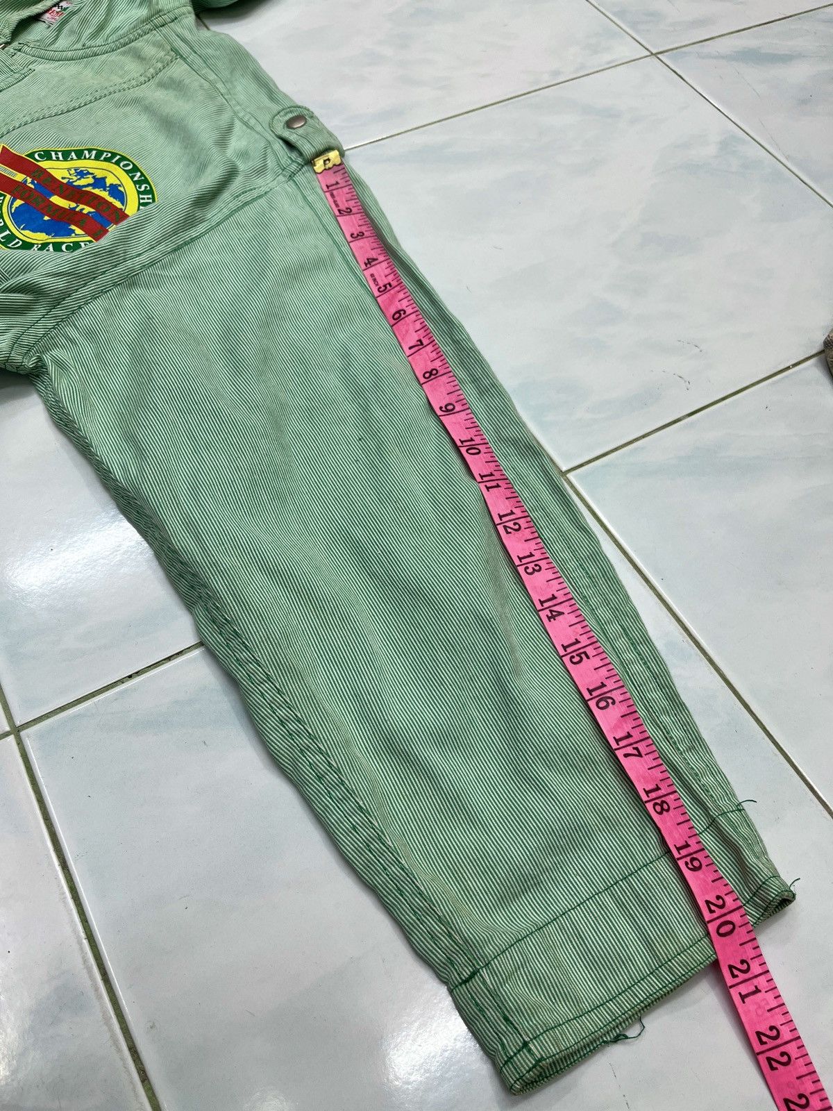 United Colors Of Benetton 🔥🔥🔥STEALS VTG BENETTON FORMULA ONE WORLD RACE CHAMPIONSHIP Size US S / EU 44-46 / 1 - 20 Thumbnail