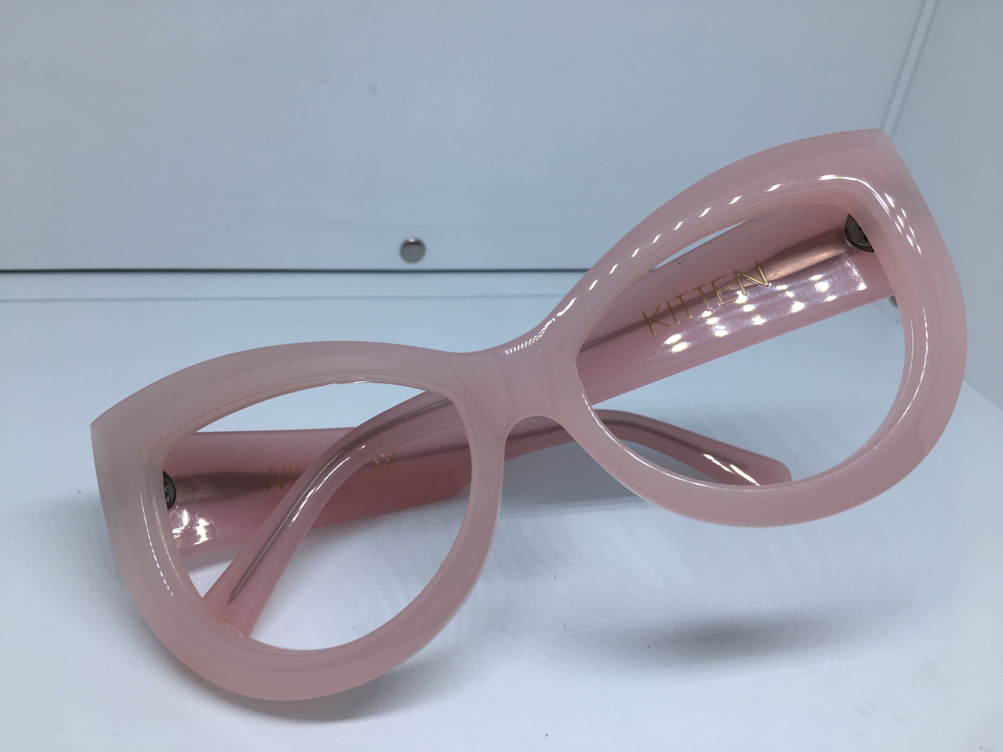 Wildfox Vintage Wildfox Kitten Cateye Chunky Eyeglasses Sunglasses Size ONE SIZE - 7 Thumbnail