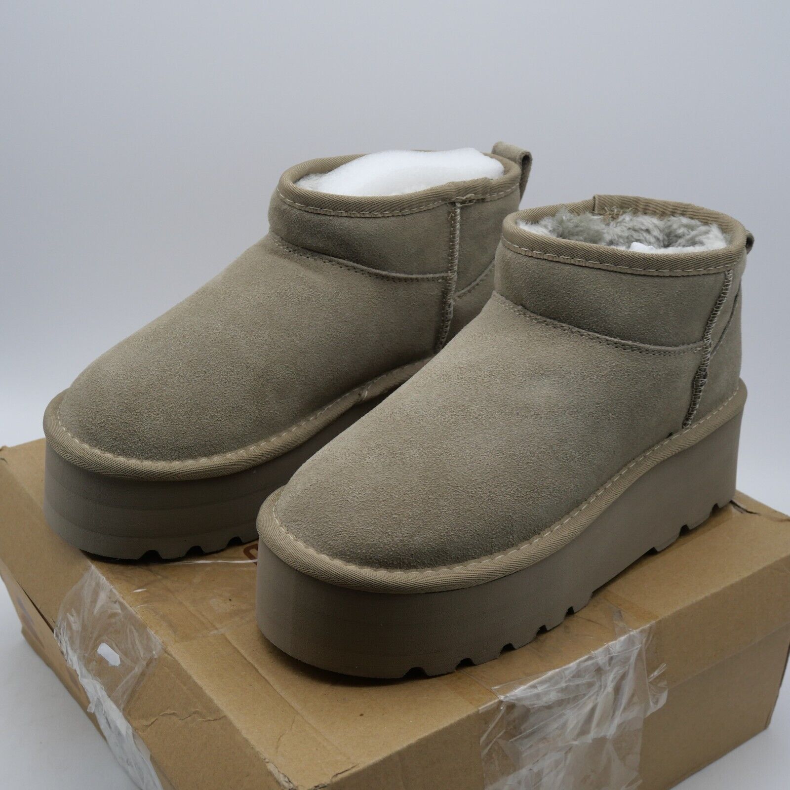 Other NEW Project Cloud Huggy Women's 6 Platform Suede Ankle Boots Size US 6 / IT 36 - 2 Thumbnail