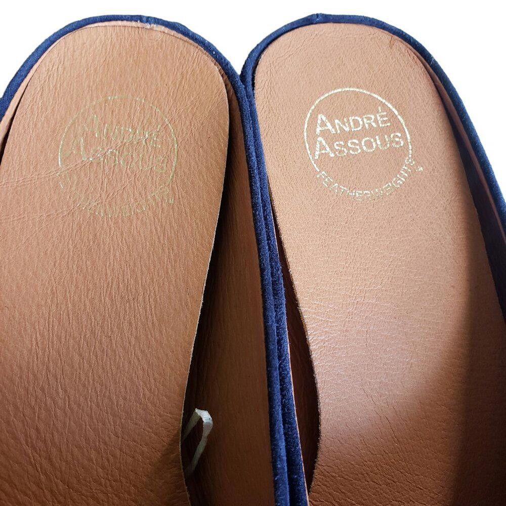 Designer SH105 Andre Assous Norma Suede Navy Featherweight Flat 9.5 Size US 9.5 / IT 39.5 - 3 Thumbnail
