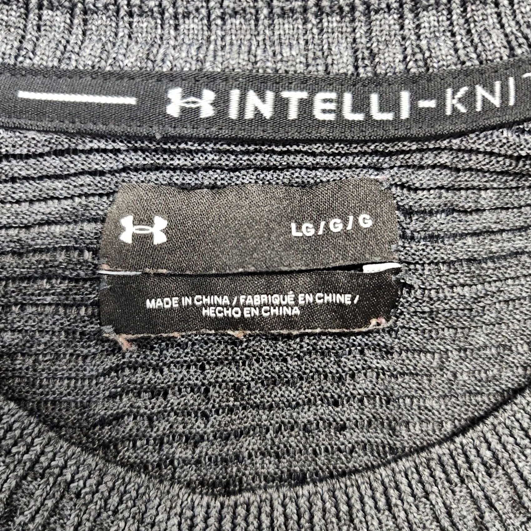 Under Armour VINTAGE? Under Armour Shirt Women Large Black Intelli-knit Ribbed Long Sleeve Stretch Size L / US 10 / IT 46 - 3 Thumbnail