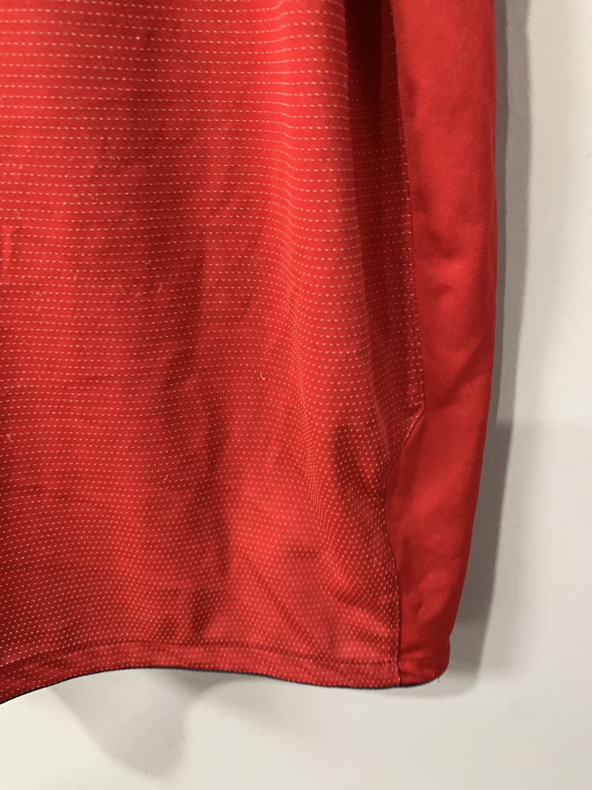 Umbro × Vintage England 2004/06 Away Football Shirt Umbro Soccer Jersey Size US XXL / EU 58 / 5 - 7 Thumbnail