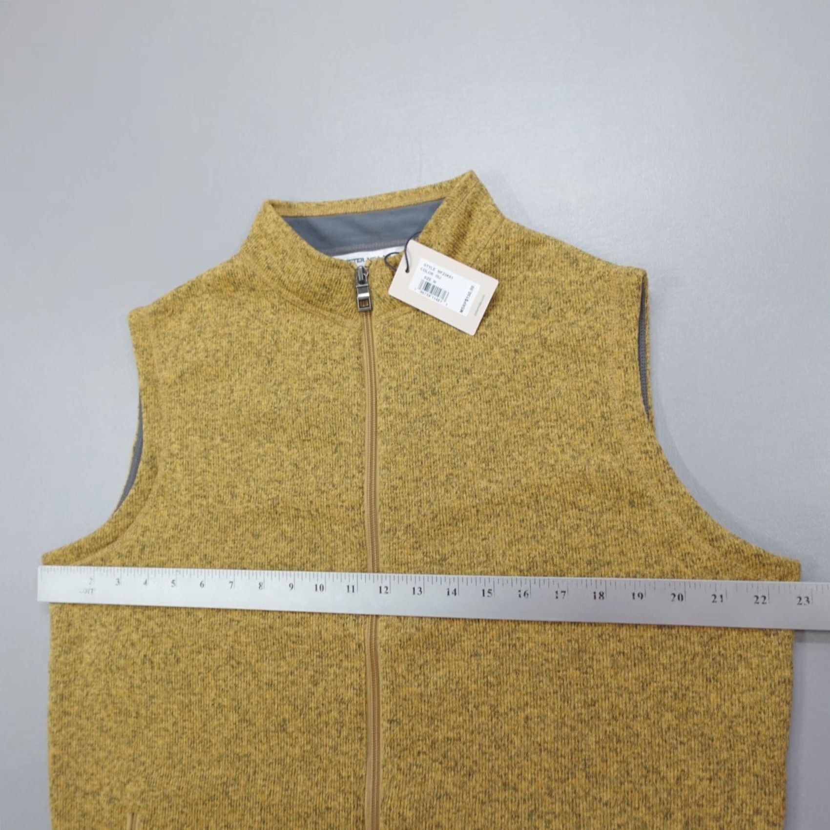 Peter Millar Peter Millar Crown Sweater Fleece Vest Dijon Sweater Men Classic Size L Yellow Zip Pockets Logo Solid Mid-Length Jacket/ Vest All Seasons Size US L / EU 52-54 / 3 - 5 Thumbnail