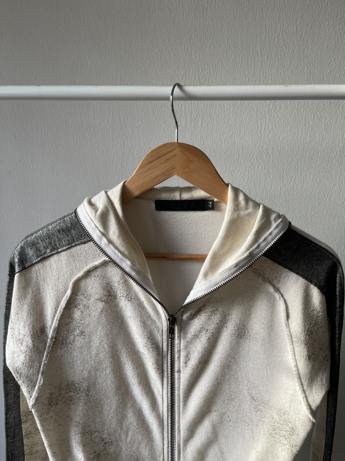 GOSTAR DE FUGA × If Six Was Nine × Le Grande Bleu (L.G.B.) Gosta de Fuga Distressed Punk Style Fullzip Hoodie Size US S / EU 44-46 / 1 - 6 Thumbnail