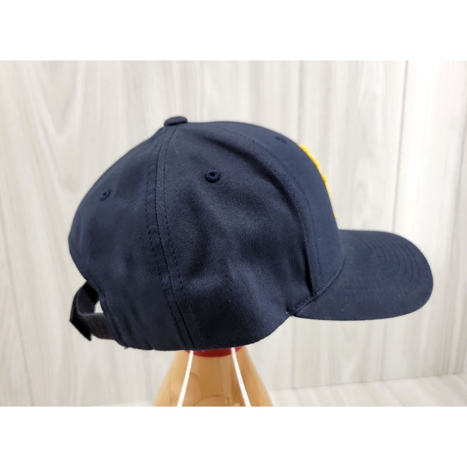 Vintage Marquette Golden Eagles Navy Blue Hat Strapback Pacific Headwear Size ONE SIZE - 6 Thumbnail