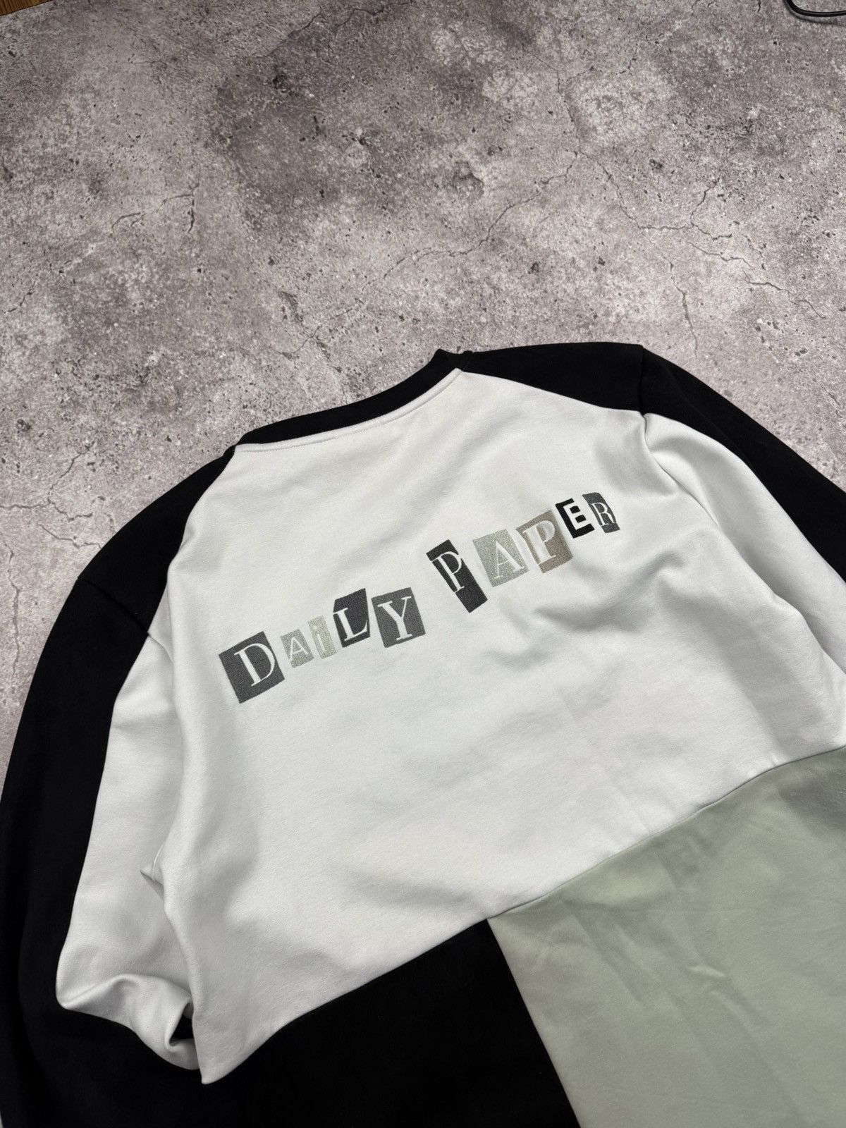 Daily Paper Daily Paper Falling Letters Multicolour Sweatshirt Size M Size US M / EU 48-50 / 2 - 5 Thumbnail