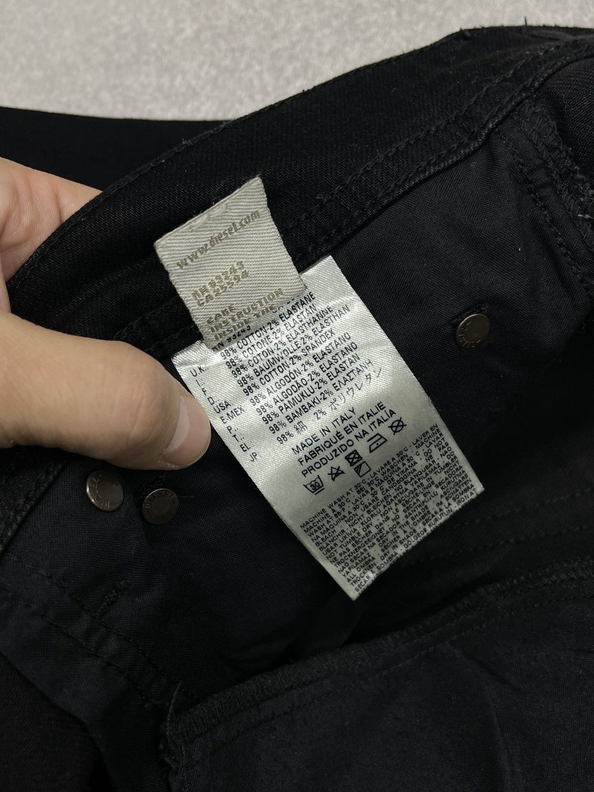Diesel Mens Diesel Tepphar Denim Jeans Black Made in Italy Y2K Size US 32 / EU 48 - 16 Thumbnail