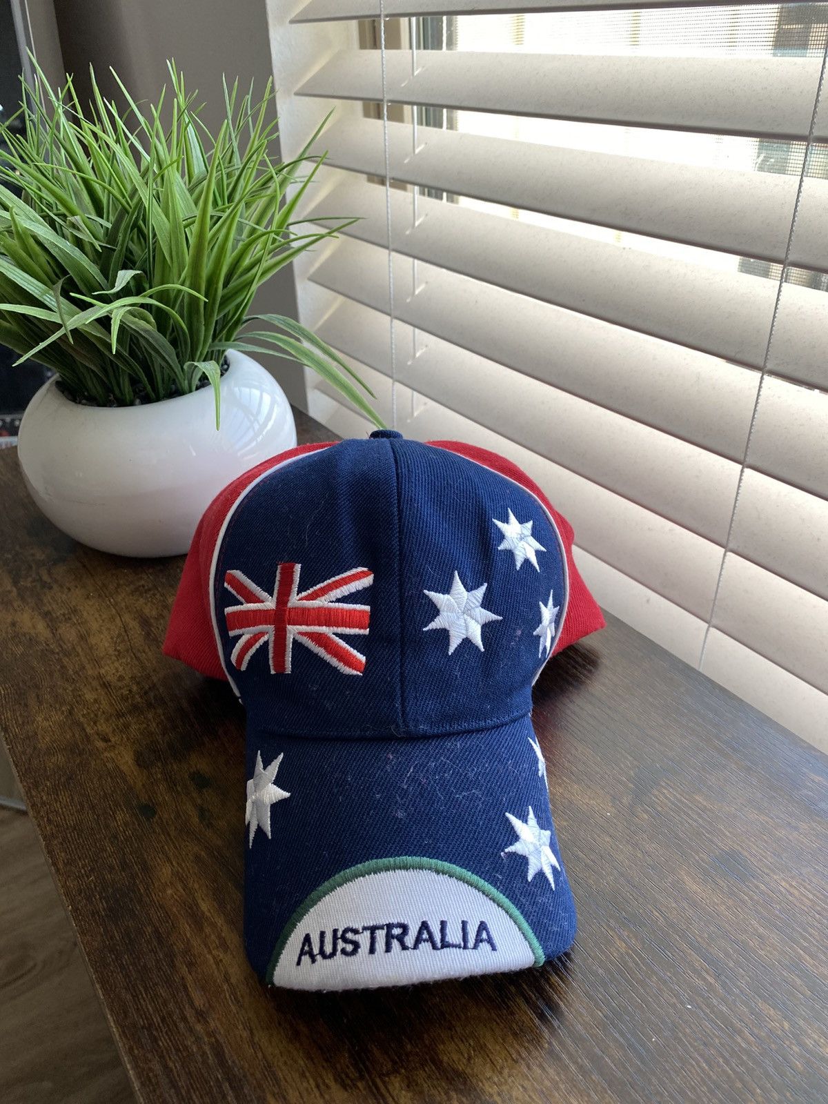 Vintage Y2K Australia Hat Size ONE SIZE - 1 Thumbnail