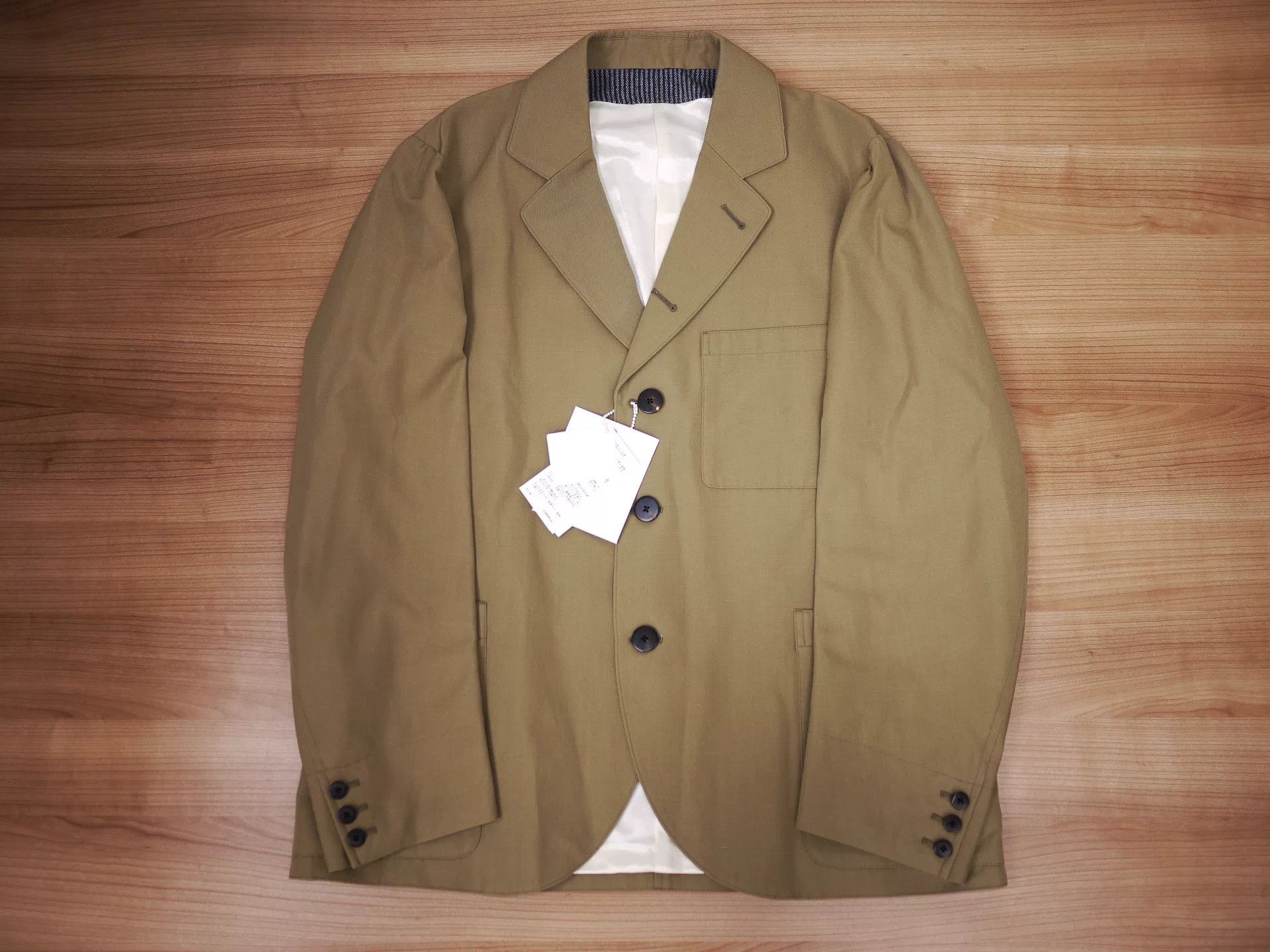 Visvim visvim kiva blazer size 3 beige Size M / US 6-8 / IT 42-44 - 1 Thumbnail