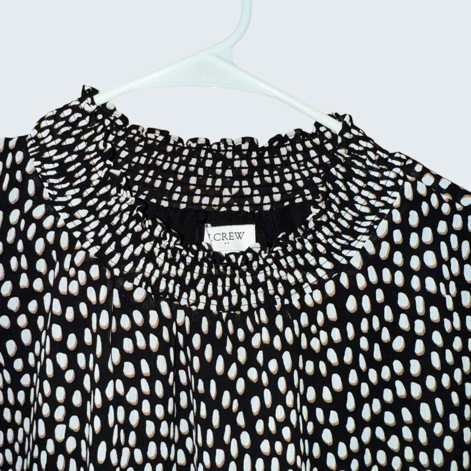 J.Crew J.Crew Black White Dot Smocked Neck Long Sleeve Blouse M Size M / US 6-8 / IT 42-44 - 3 Thumbnail