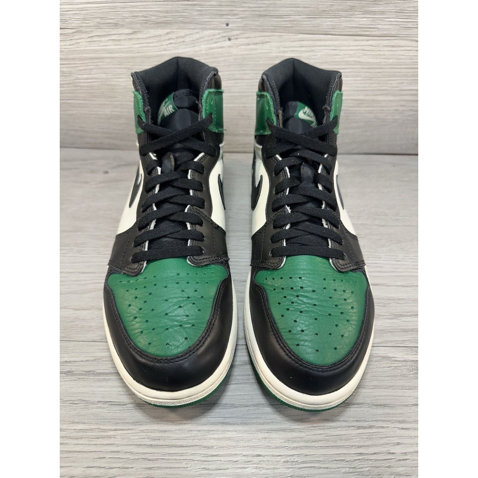 Jordan Brand Jordan 1 Retro High OG Pine Green 2018 - Size 11 Size US 11 / EU 44 - 4 Thumbnail
