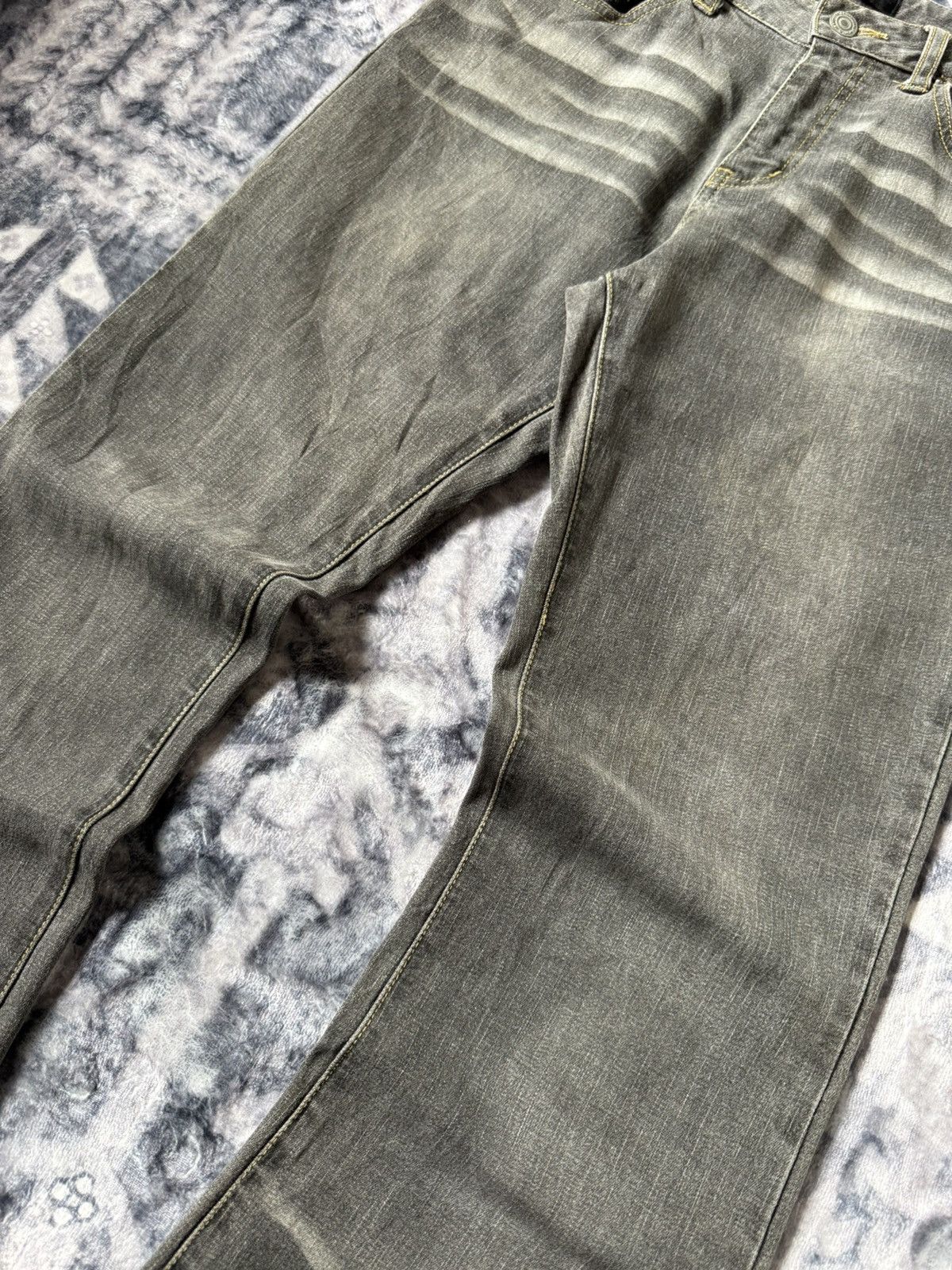 Le Grande Bleu (L.G.B.) Oririn Japan Claw Mark Flared Denim Pants Size US 27 - 6 Thumbnail
