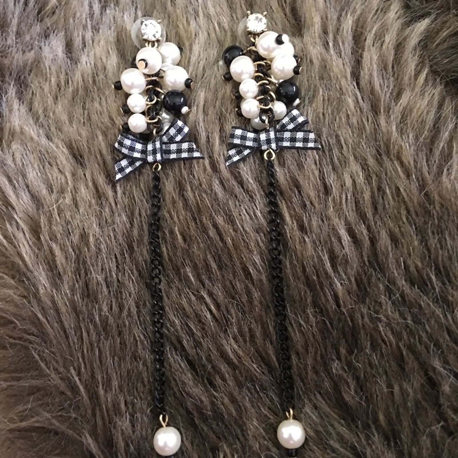 Jewelry Black And White Gingham Bow Pearl Chain Earrings, Women's