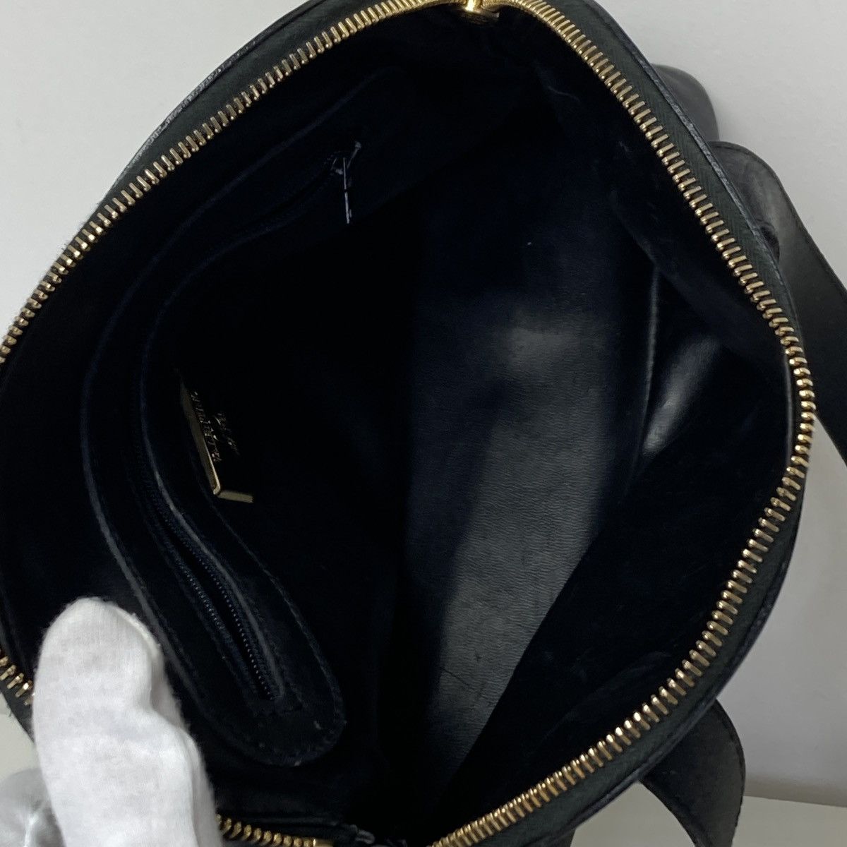 Designer × Valentino Rare Valentino les sacs leather bag Size ONE SIZE - 7 Thumbnail