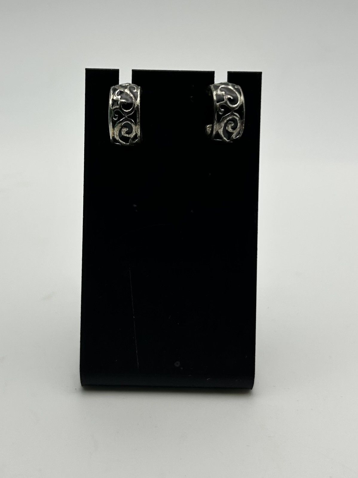 Other Vintage Silver Black Oxidized Swirl Hoop Earrings Size ONE SIZE - 2 Thumbnail