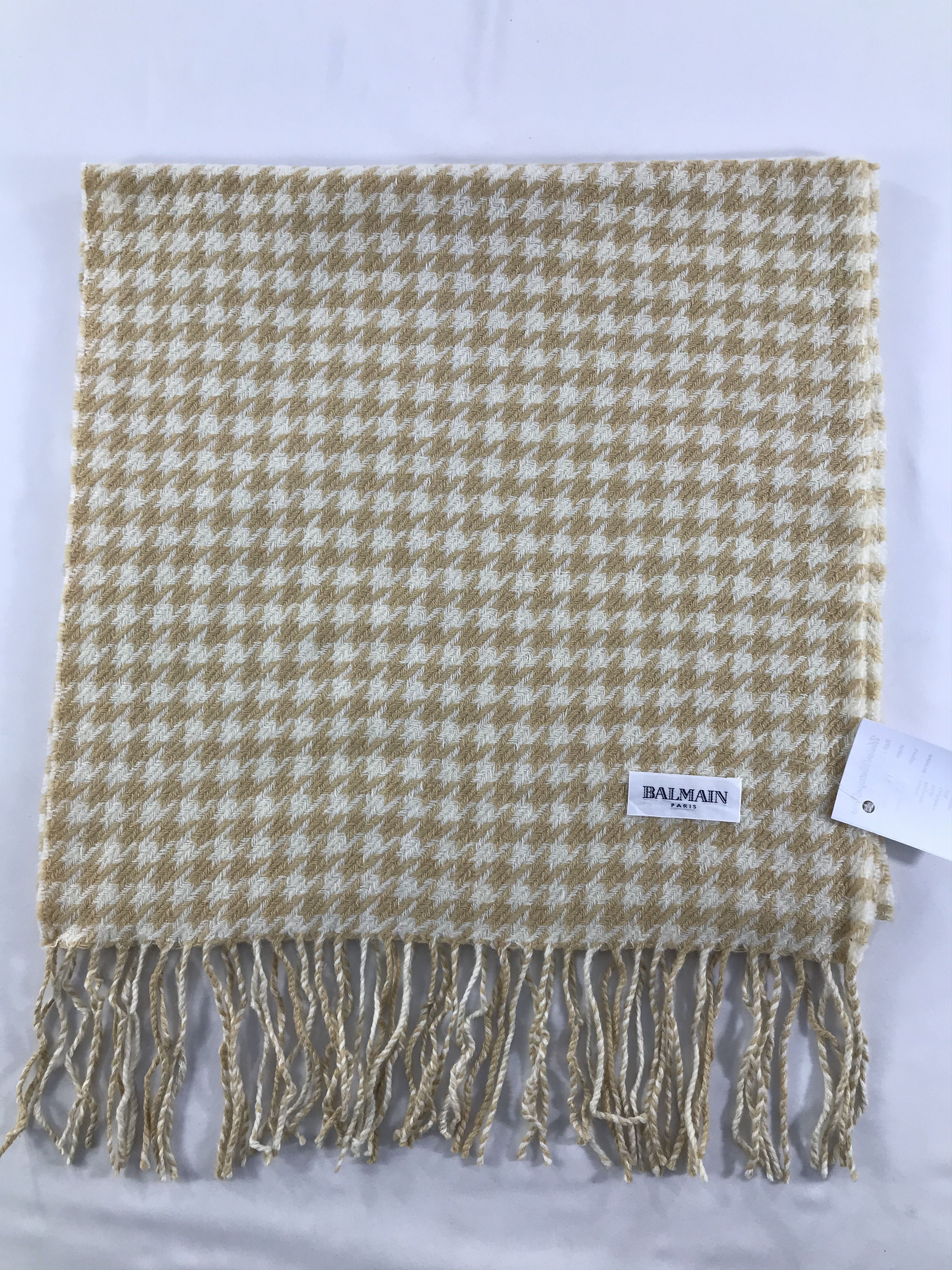 Vintage Balmain Scarf / Muffler / Neckwear - WW2917 Size ONE SIZE - 2 Thumbnail