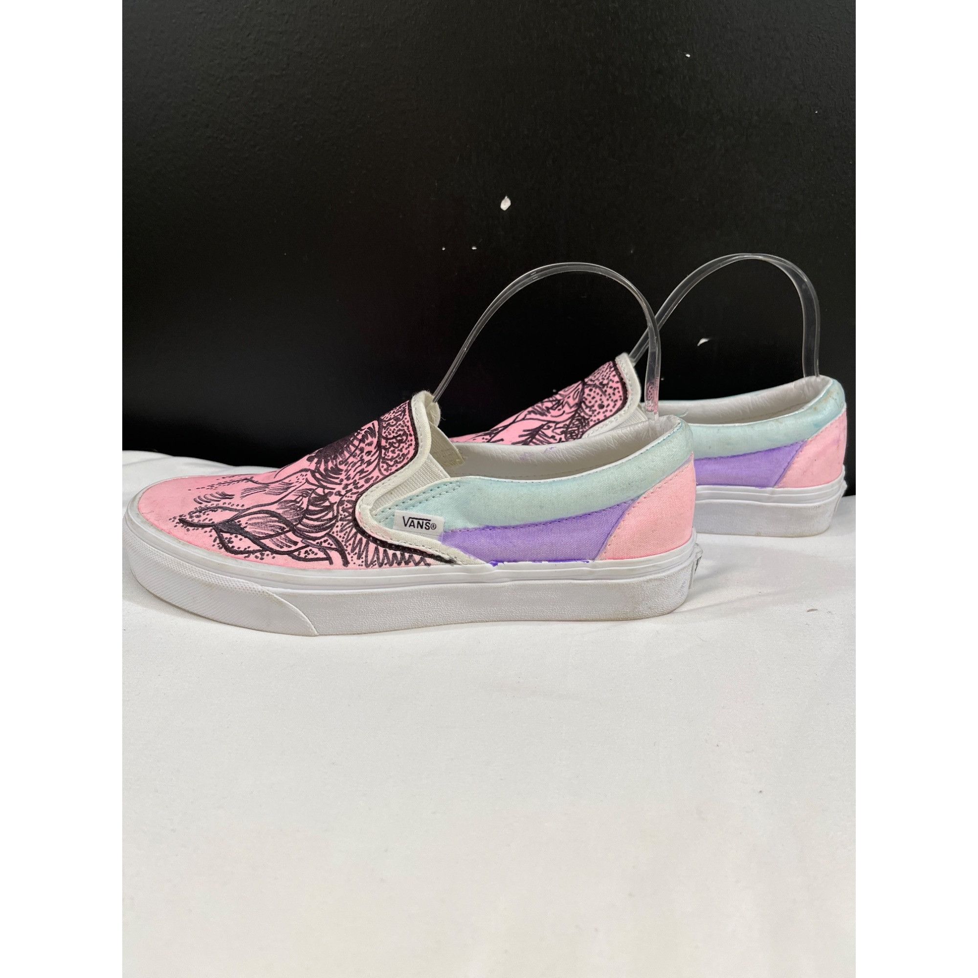 Vans Vans Unisex Pink Hand Drawn Slip-on Sneakers Size M7 & W8.5 Size US 8.5 / IT 38.5 - 3 Thumbnail