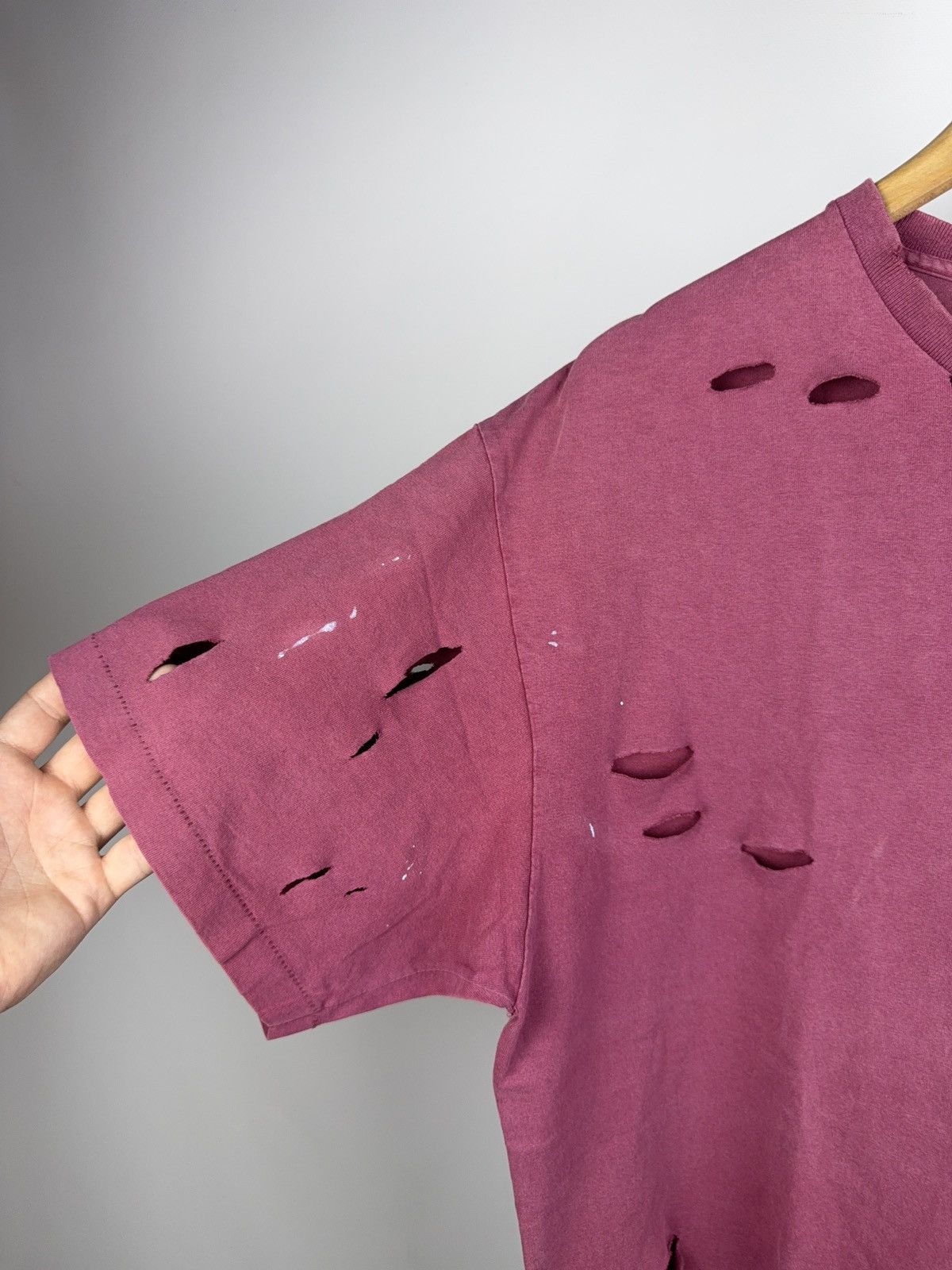 Levi's Vintage Clothing Vintage 90s Retro Levi’s Distressed Faded Tee shirt Size US L / EU 52-54 / 3 - 4 Thumbnail