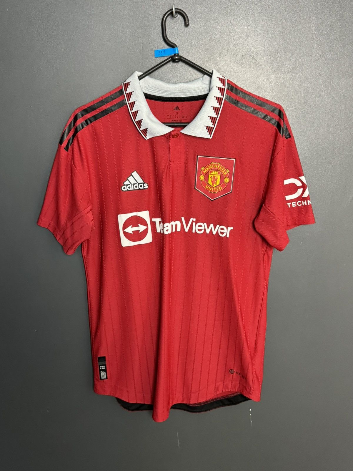 Adidas HEAT.RDY Manchester United 22/23 Home Football Jersey Size US S / EU 44-46 / 1 - 1 Thumbnail