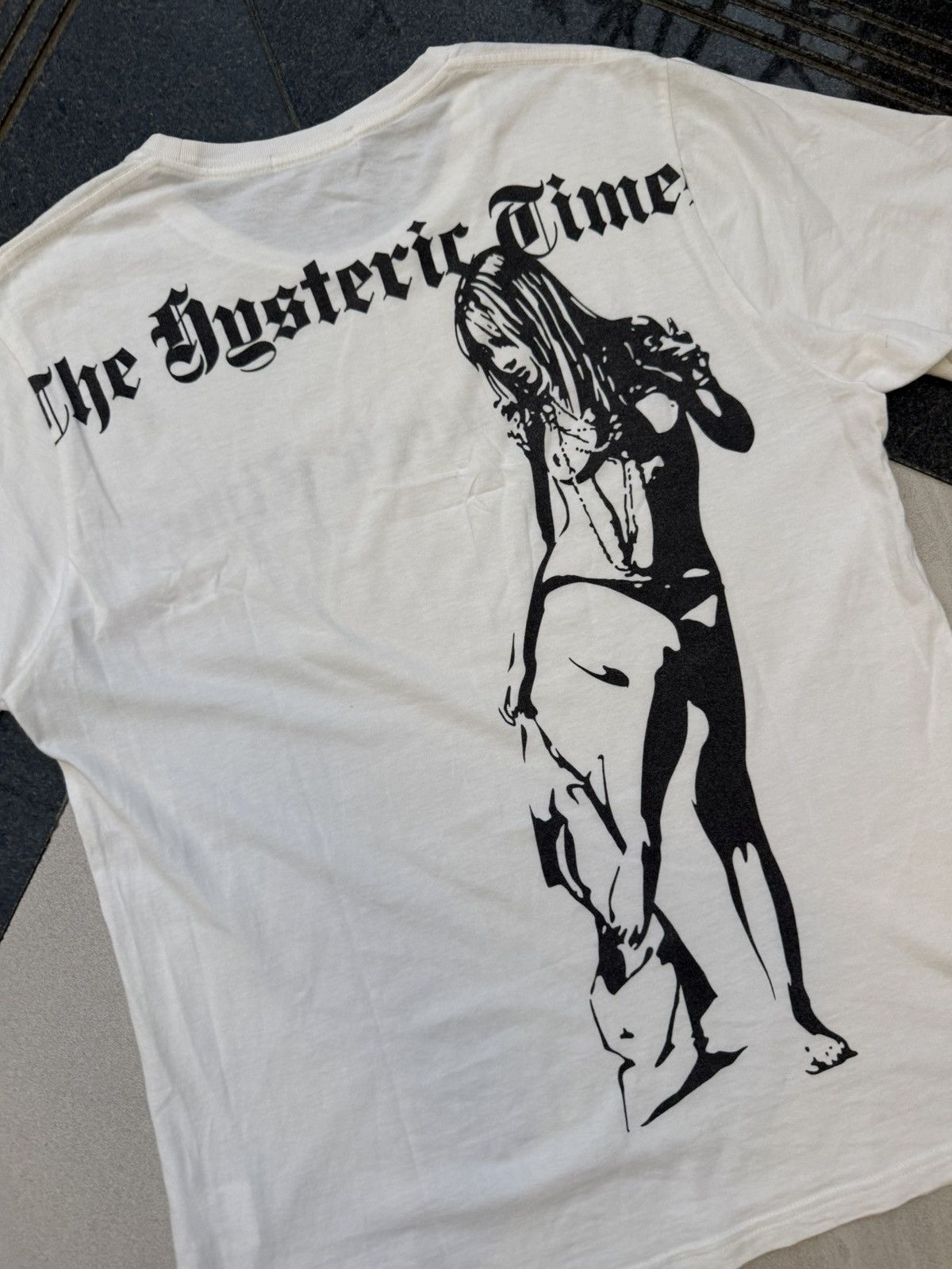 Hysteric Glamour 90’s HYSTERIC GLAMOUR THE HYSTERIC TIMES RARE NAKED TSHIRT Size US M / EU 48-50 / 2 - 9 Thumbnail