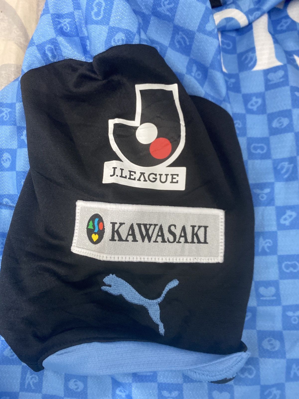 Puma Puma Kawasaki Frontale 2013 Home Jersey Player Issue Size US M / EU 48-50 / 2 - 5 Thumbnail