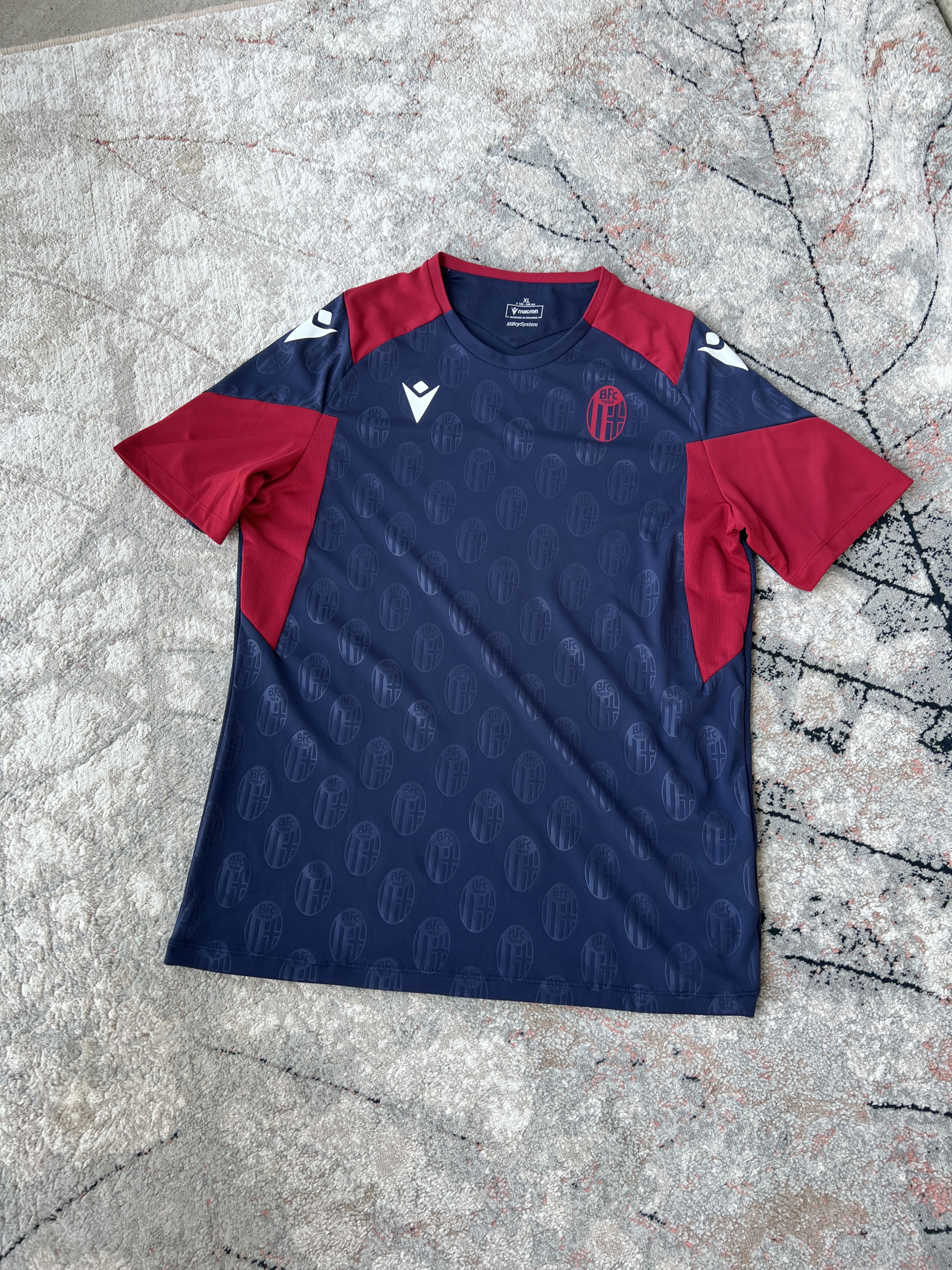 Macron Macron Bologna FC Jersey Size US XL / EU 56 / 4 - 1 Thumbnail