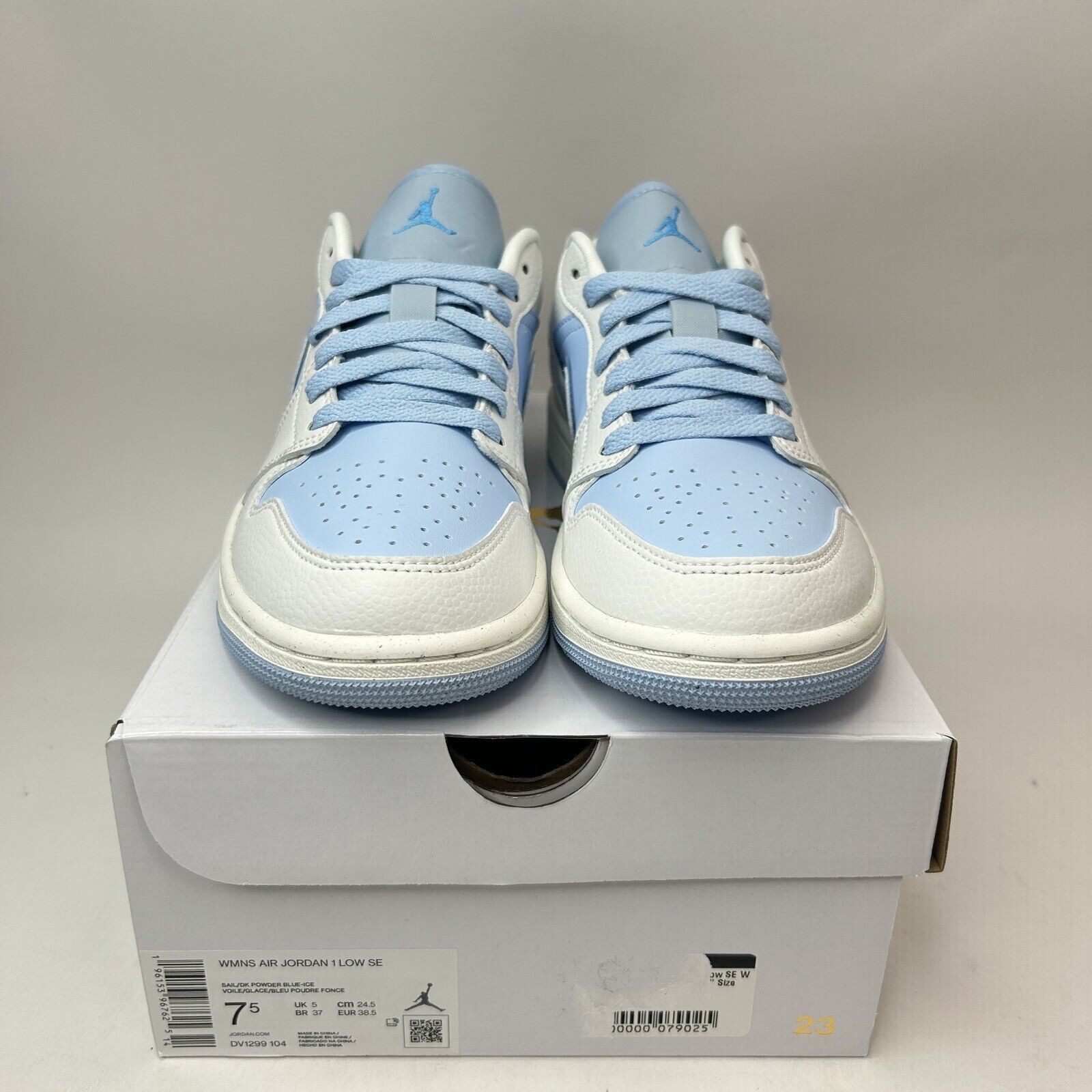 Nike Nike Air Jordan 1 Retro Low SE WMNS “Powder Ice Blue” 2023 Size US 7.5 / IT 37.5 - 2 Thumbnail
