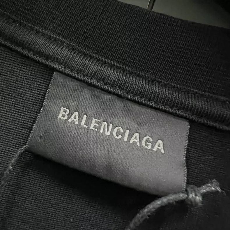 Balenciaga Balenciaga Black Back Logo Short Sleeve Size US S / EU 44-46 / 1 - 3 Thumbnail