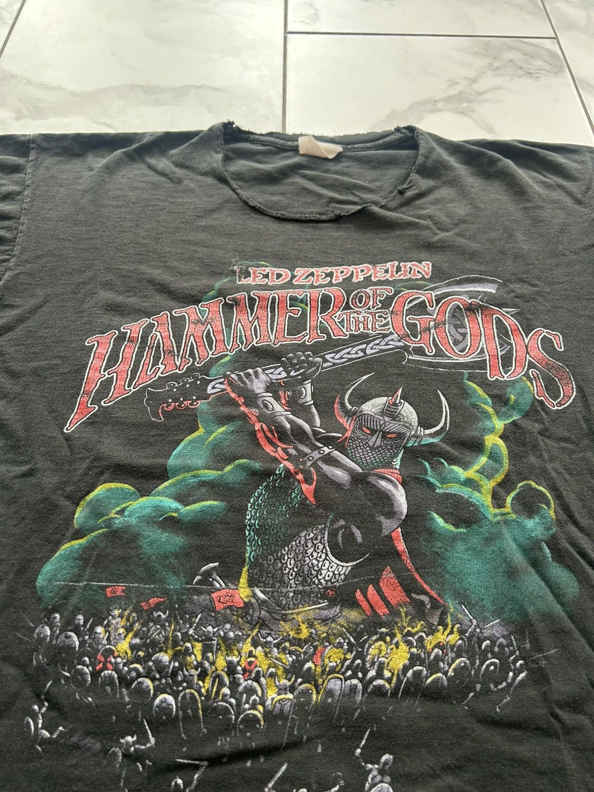 Led Zeppelin Vintage 1988 Led Zeppelin Hammer of the Gods Band Tee Size US XL / EU 56 / 4 - 2 Thumbnail