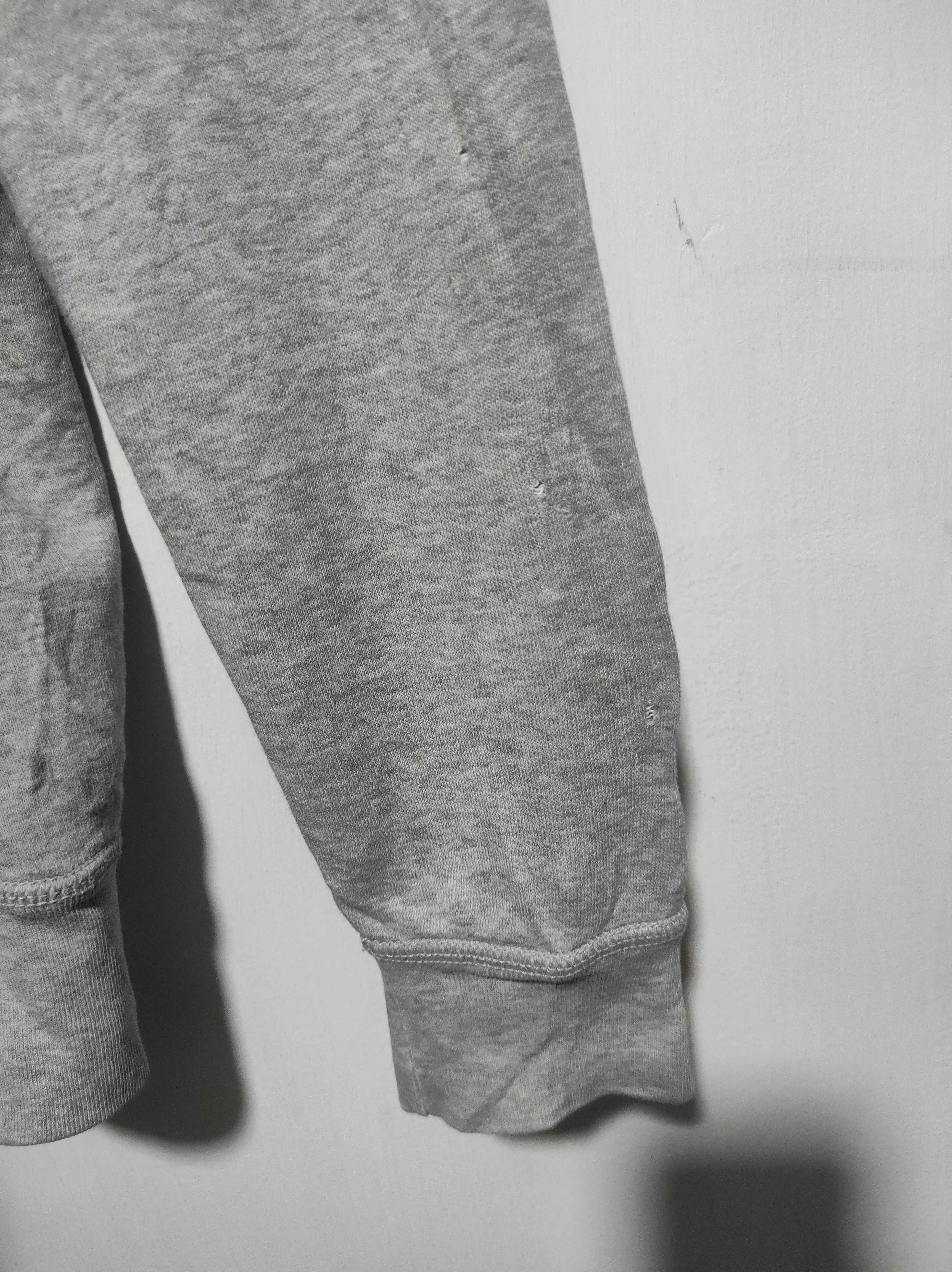 Uniqlo Uniqlo Light Weight Sweat Zip Fur Hoodie i6w9 LGB style Size US M / EU 48-50 / 2 - 4 Thumbnail