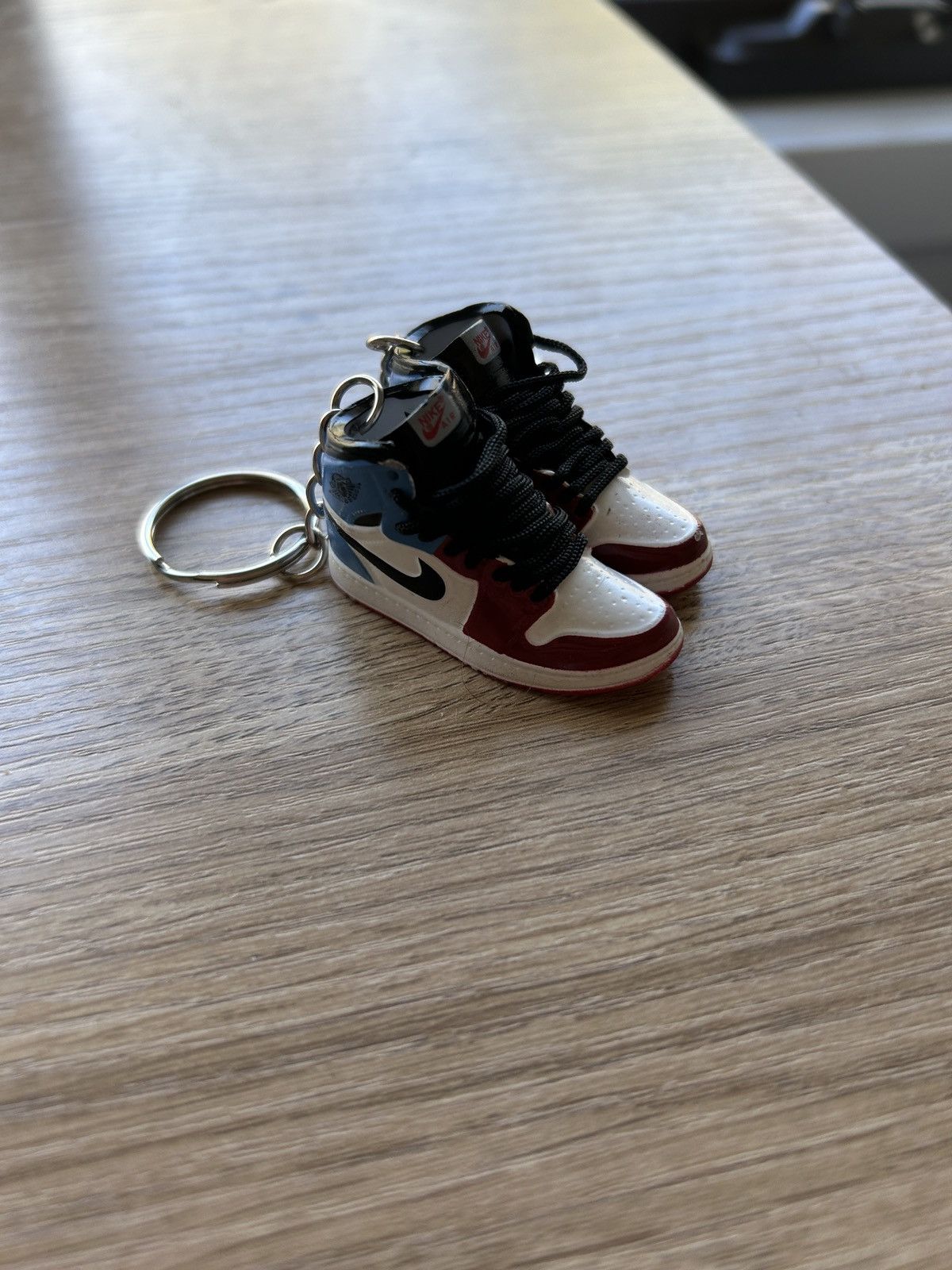 Nike Nike AJ1 “Fearless” Keychain Size ONE SIZE - 1 Thumbnail