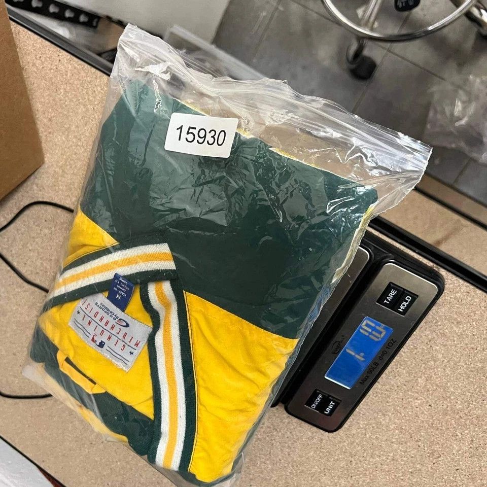 G-III × Vintage Oakland Athletics Windbreaker Jacket Men Pullover V-Neck M Size US M / EU 48-50 / 2 - 9 Thumbnail
