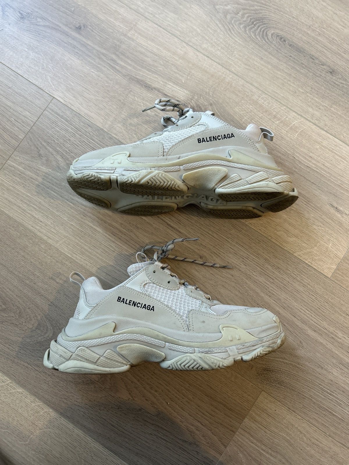 Balenciaga Triple S Size US 11 / IT 41 - 3 Thumbnail