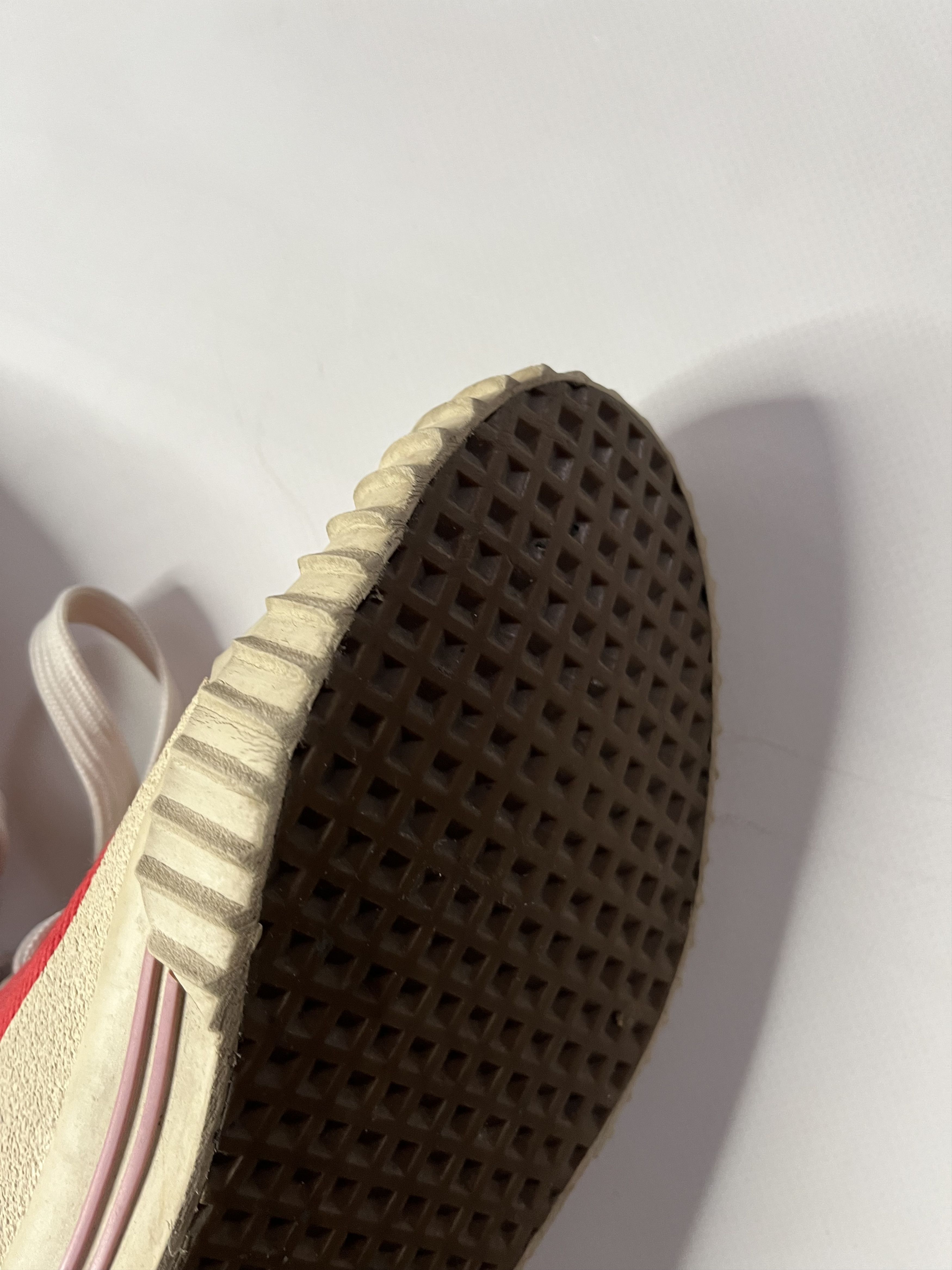 Acne Studios Acne Studios red low sneakers Size US 7.5 / IT 37.5 - 10 Thumbnail