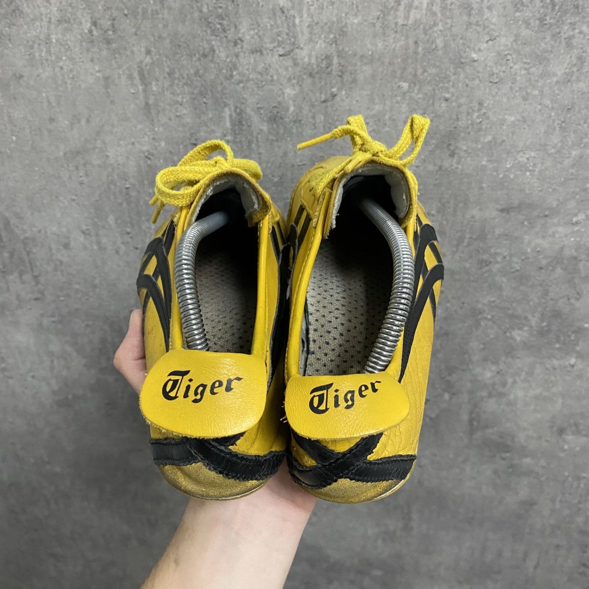 Asics RARE Vintage Asics Onitsuka Tiger Kill Bill Yellow Shoes Size US 8 / EU 41 - 9 Thumbnail